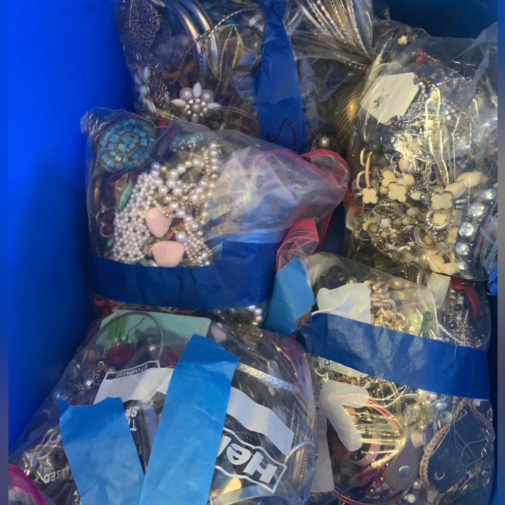 6 Pound mystery estate sale, costume jewelry